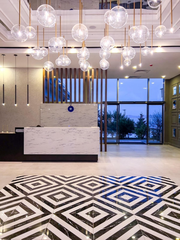DEDEMAN VAN RESORT & AQUA 5/50