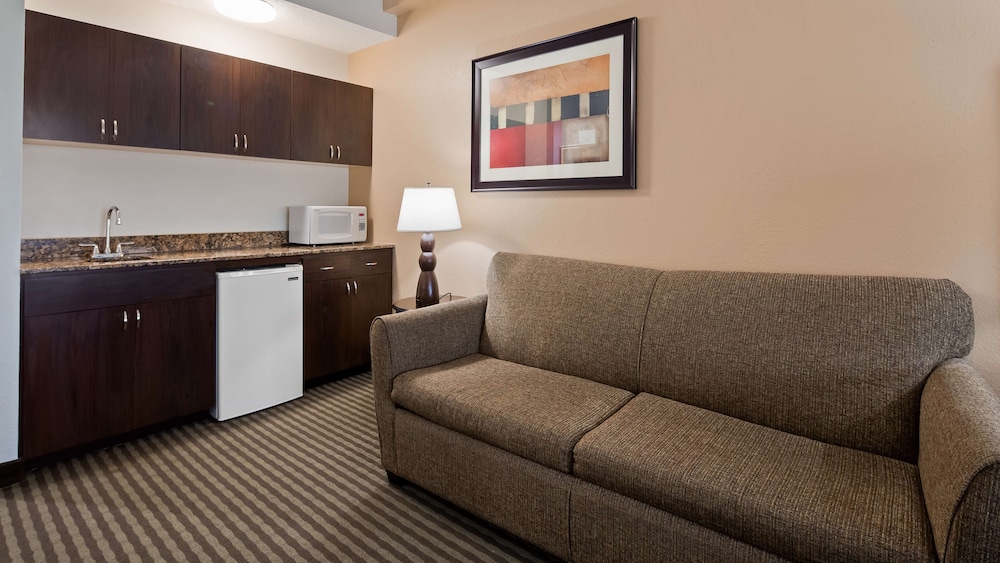Best Western Plus Ambassador Suites Venice 29/40
