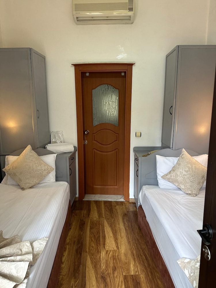 1 Bedroom, Economy, Double or Twin Bed, Garden View