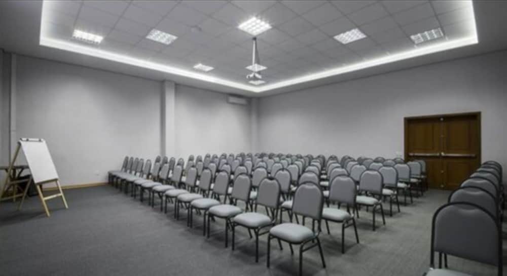 Acores Premium Hotel 39/41