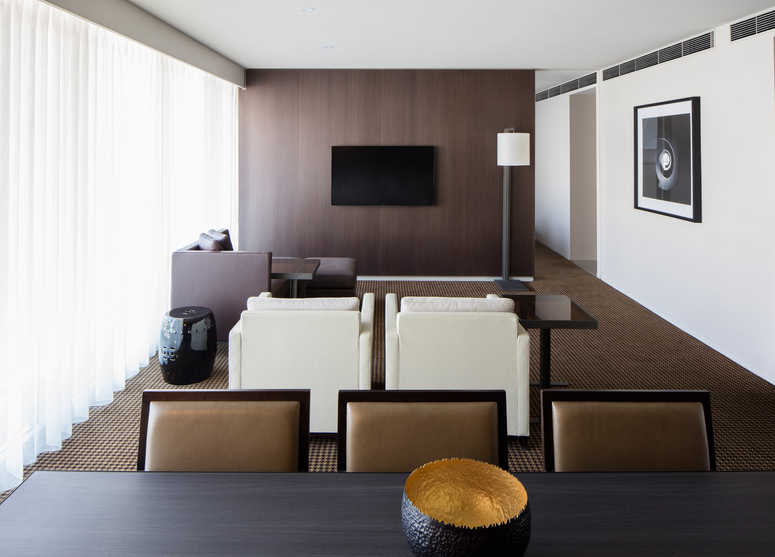 Hotel Realm 47/54