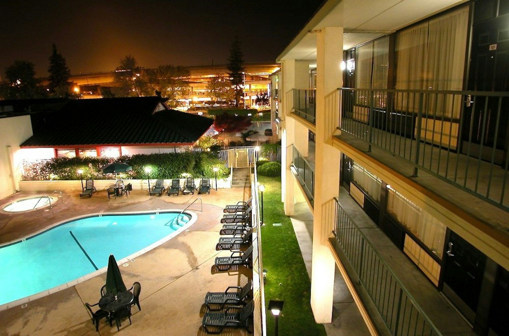 Vagabond Inn Executive Sacramento Old Town 19/20