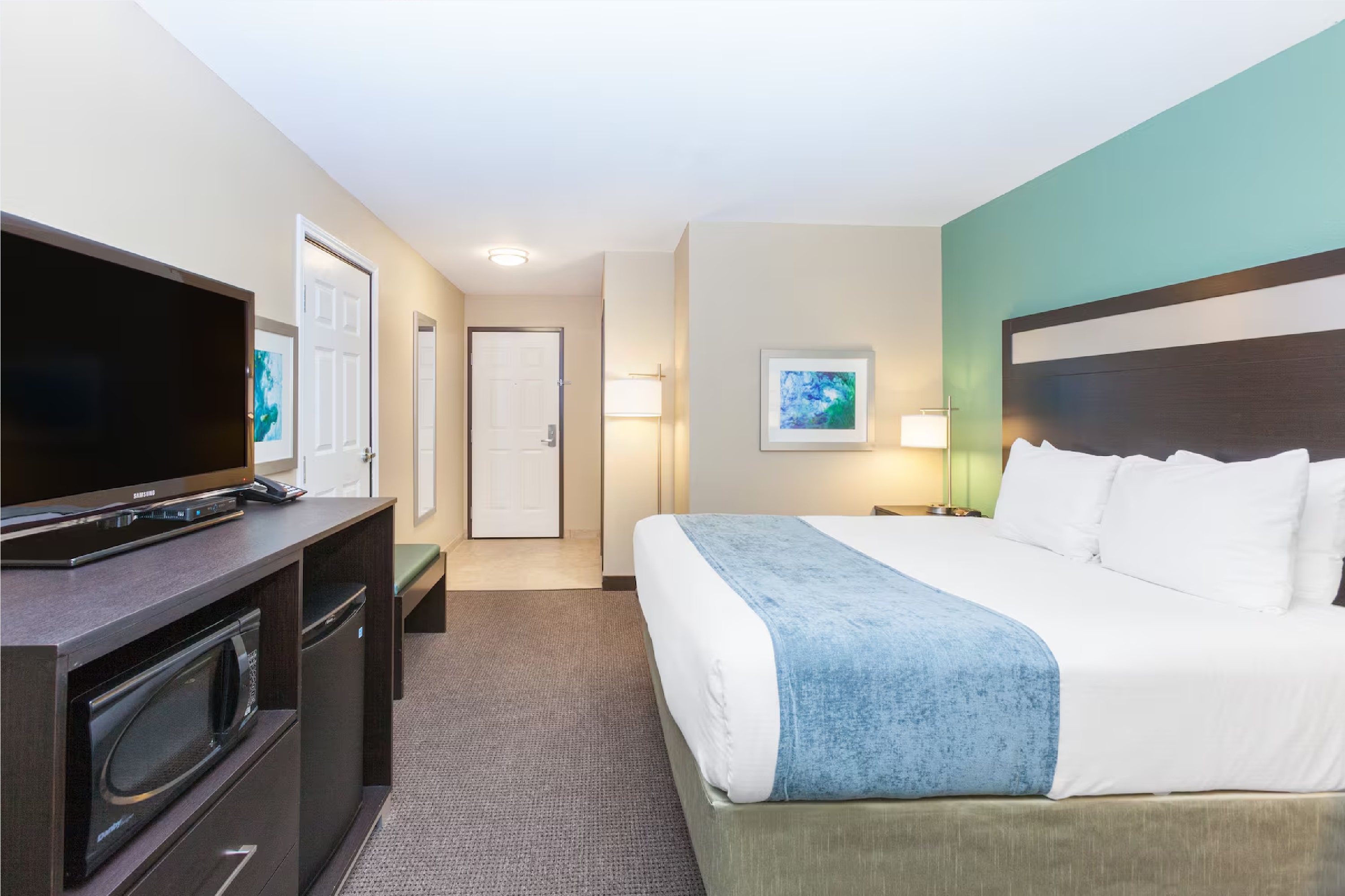 Suite, King Bed