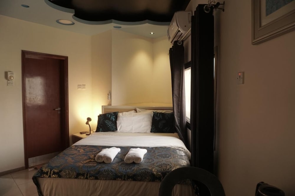 Sharjah Plaza Hotel 20/26