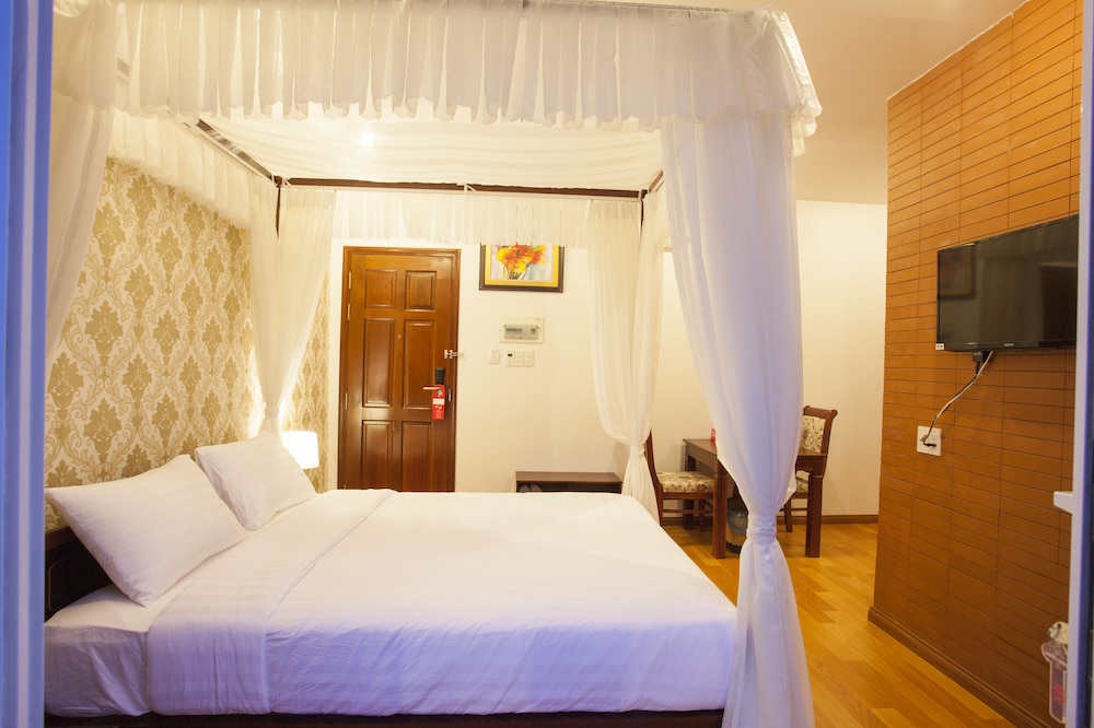 Anh Dao Mekong 2 Hotel 7/28
