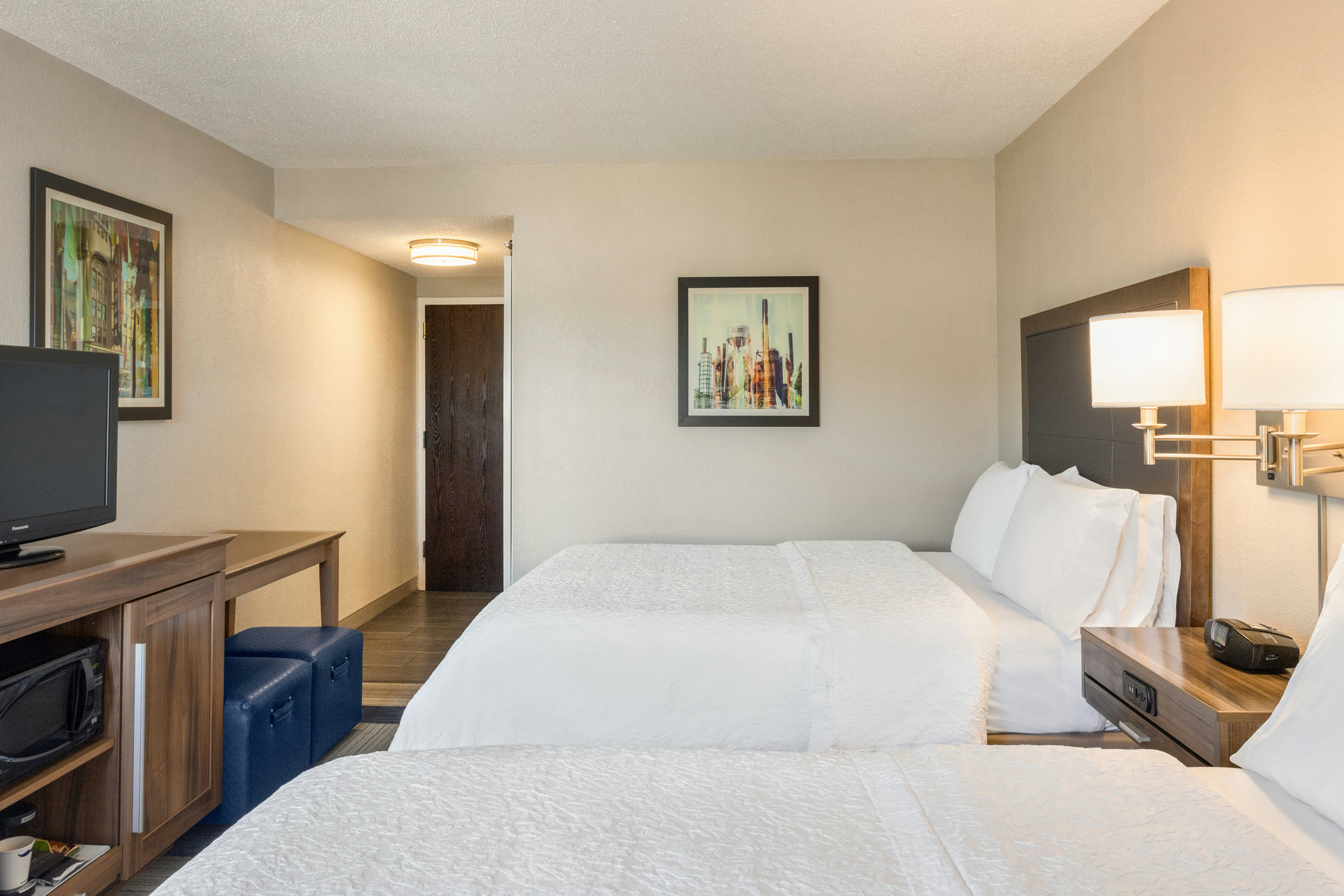 ROOM, 2 DOUBLE BEDS