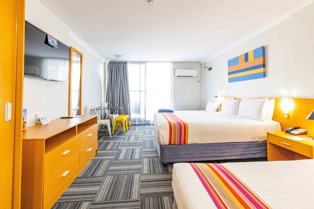 Resort  Room