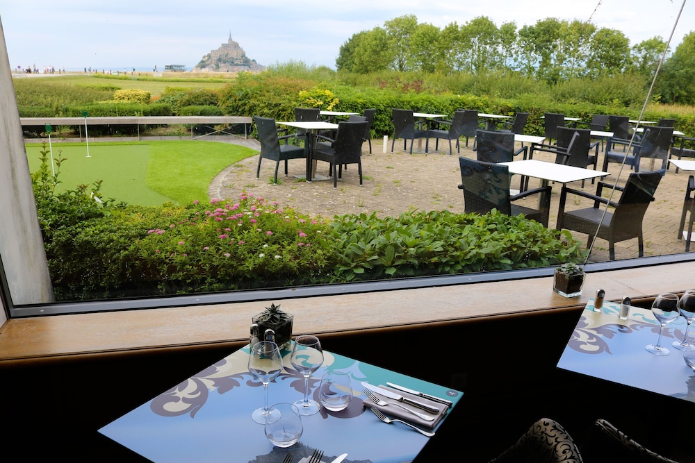 Le Relais Saint Michel 32/50