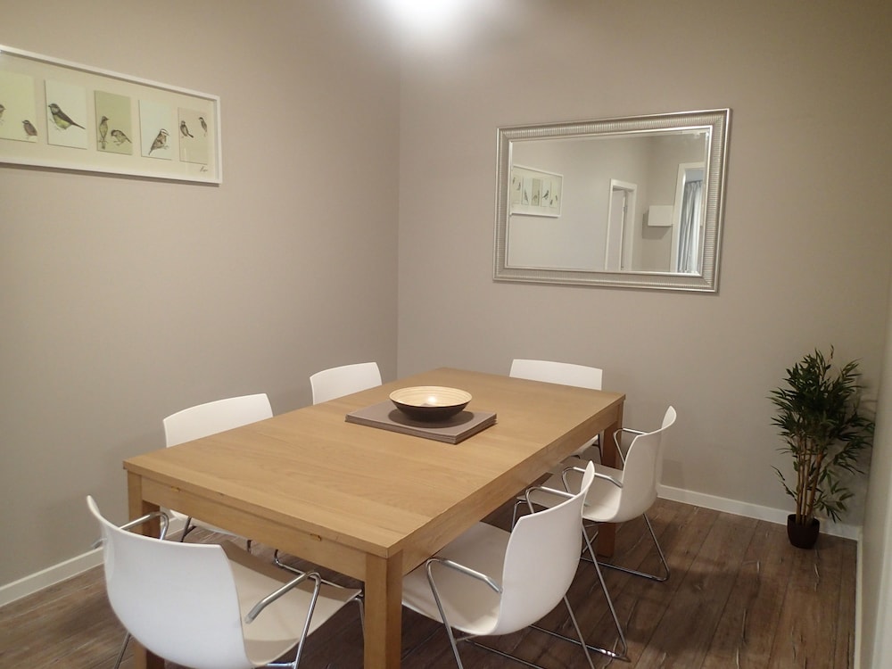 DUNGOWAN HOLIDAY ACCOMODATION 53/75