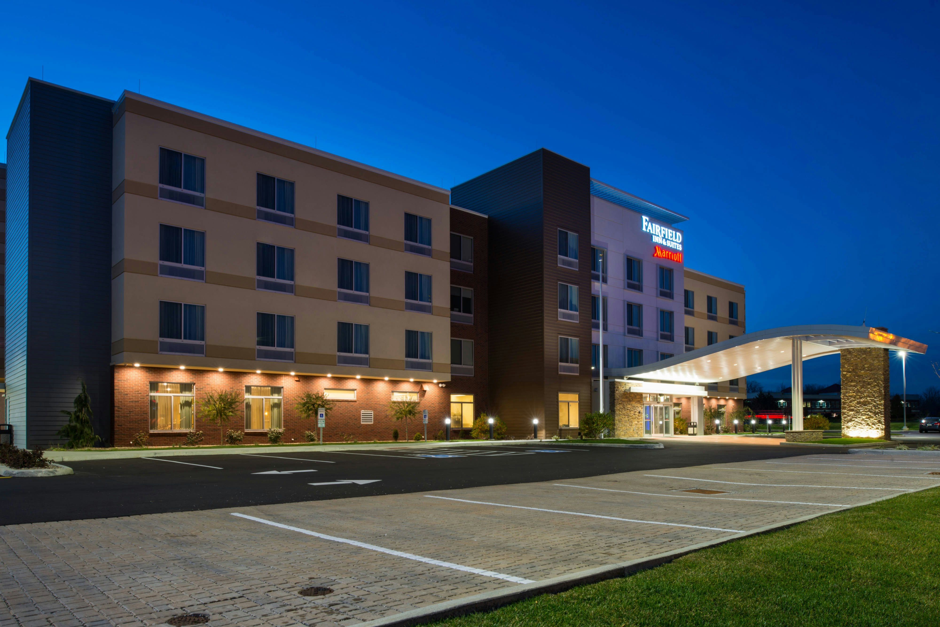 Fairfield Inn Suites Akron Stow 17/17