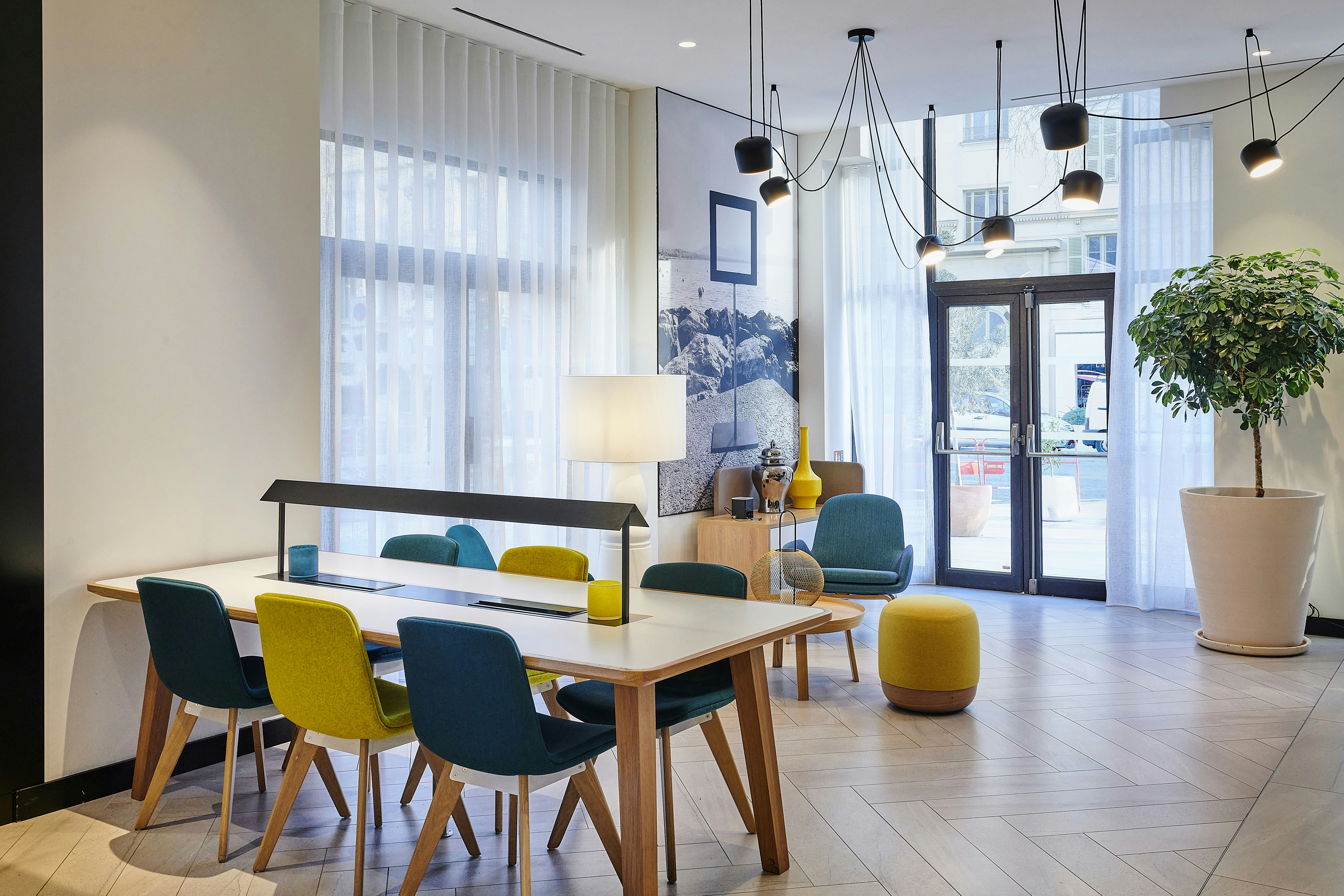 Holiday Inn Nice by IHG 44/79