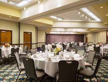 Delta Hotels by Marriott Toledo 37/50