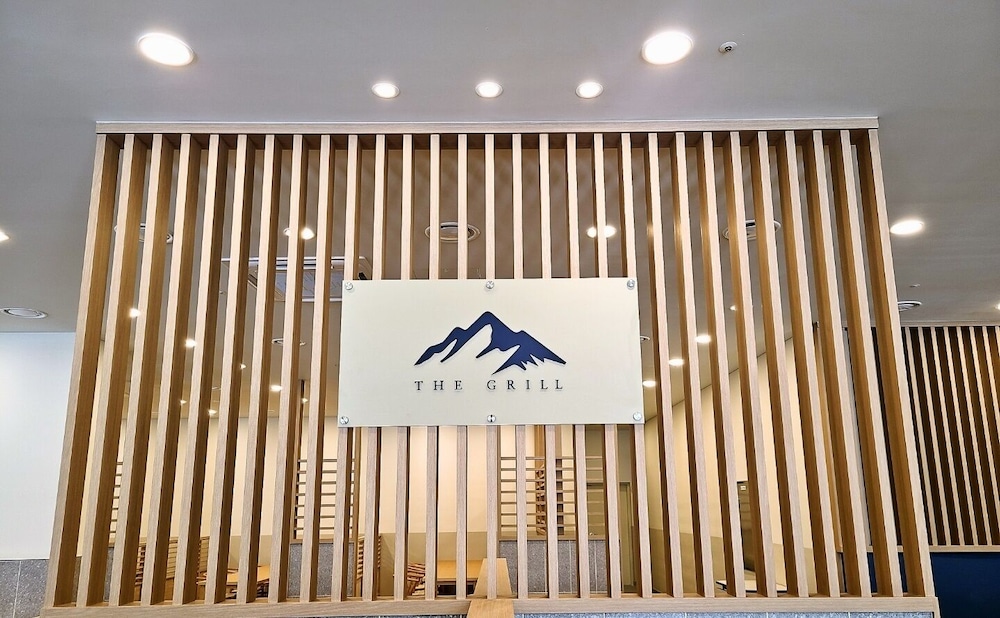 Tops 10 Resort Donggang Cistar 16/48