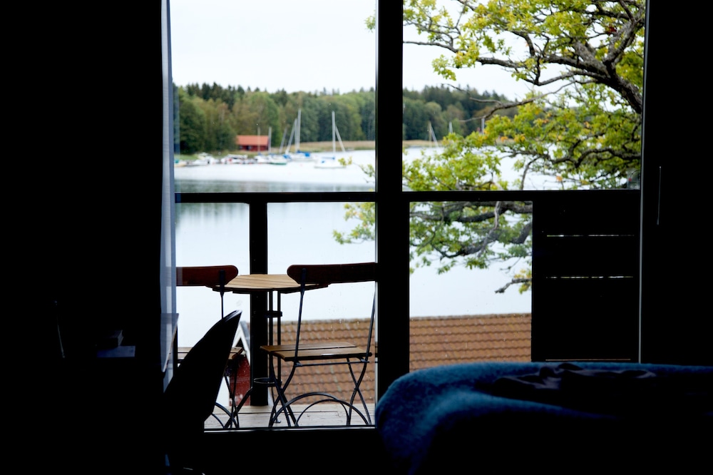 Marholmen Hotell and Conference AB 36/81