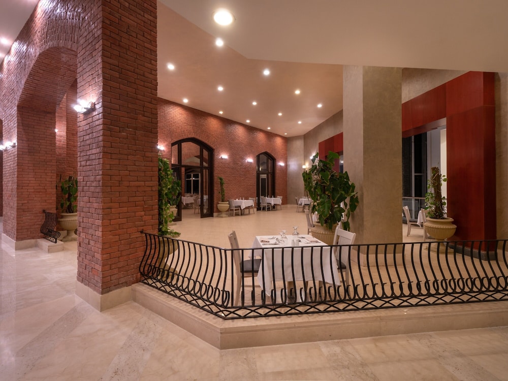 Lobby at SRNTY Sun Ray, MAKADI BAY - RED SEA