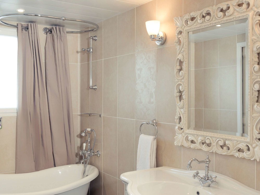 Hotel Mercure Villeneuve sur Lot Moulin de Madame 42/48