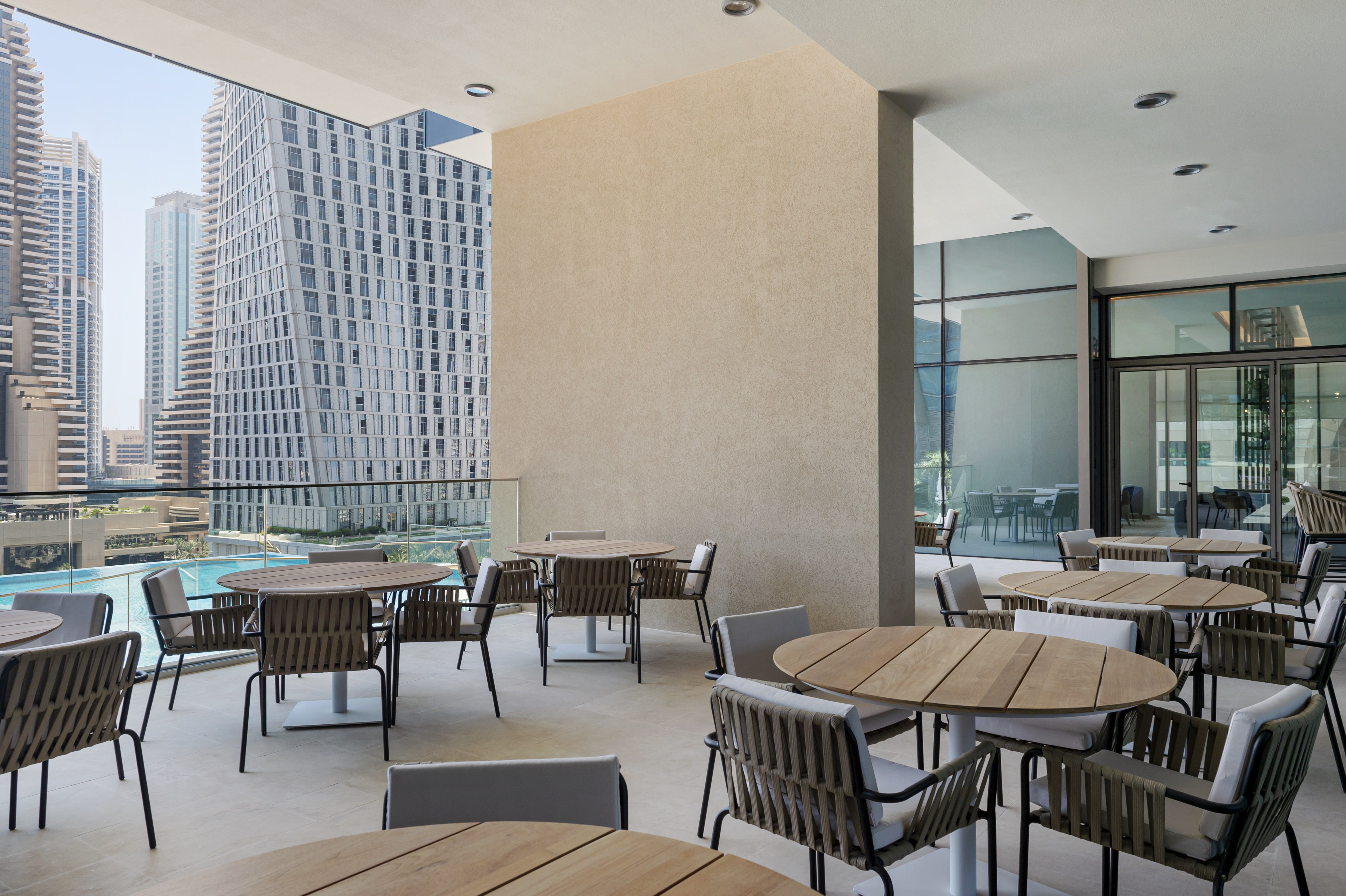 Jumeirah Living Marina Gate 33/41