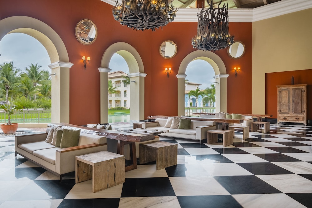 Iberostar Waves Bahia 45/61