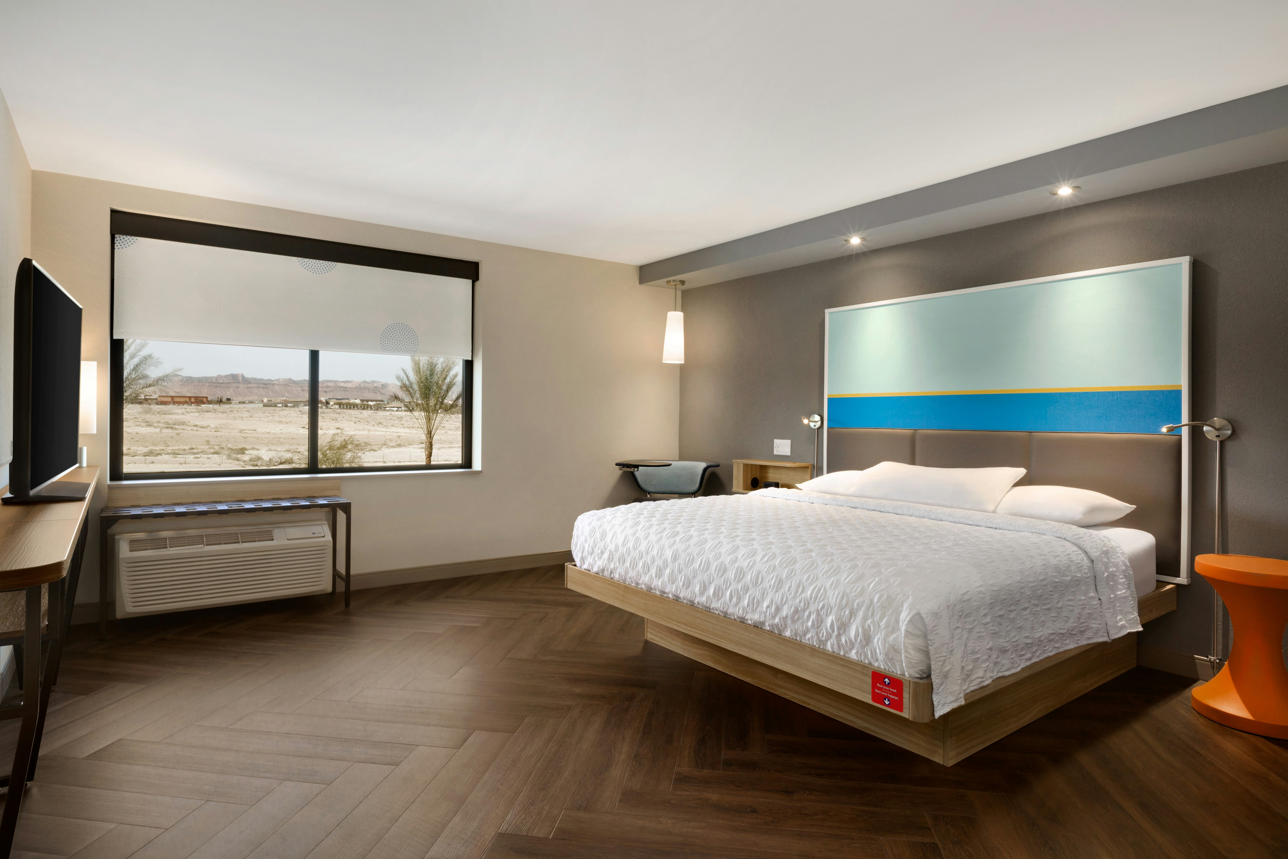 ROOM, KING BED, ACCESSIBLE