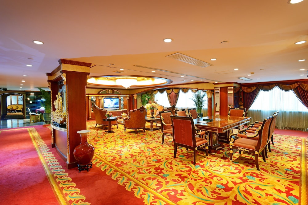 GUANGZHOU NEW CENTURY HOTEL 12/65