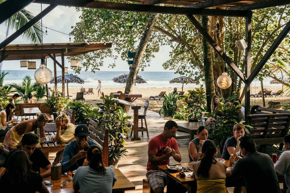 Palmar Beach Lodge 62/68