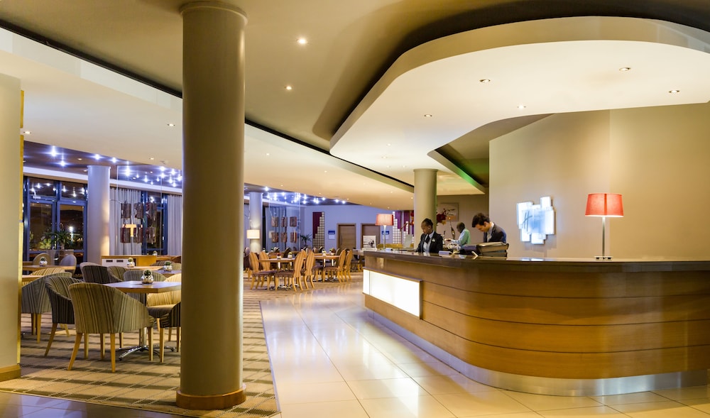 Holiday Inn Express Sandton-Woodmead 4/74
