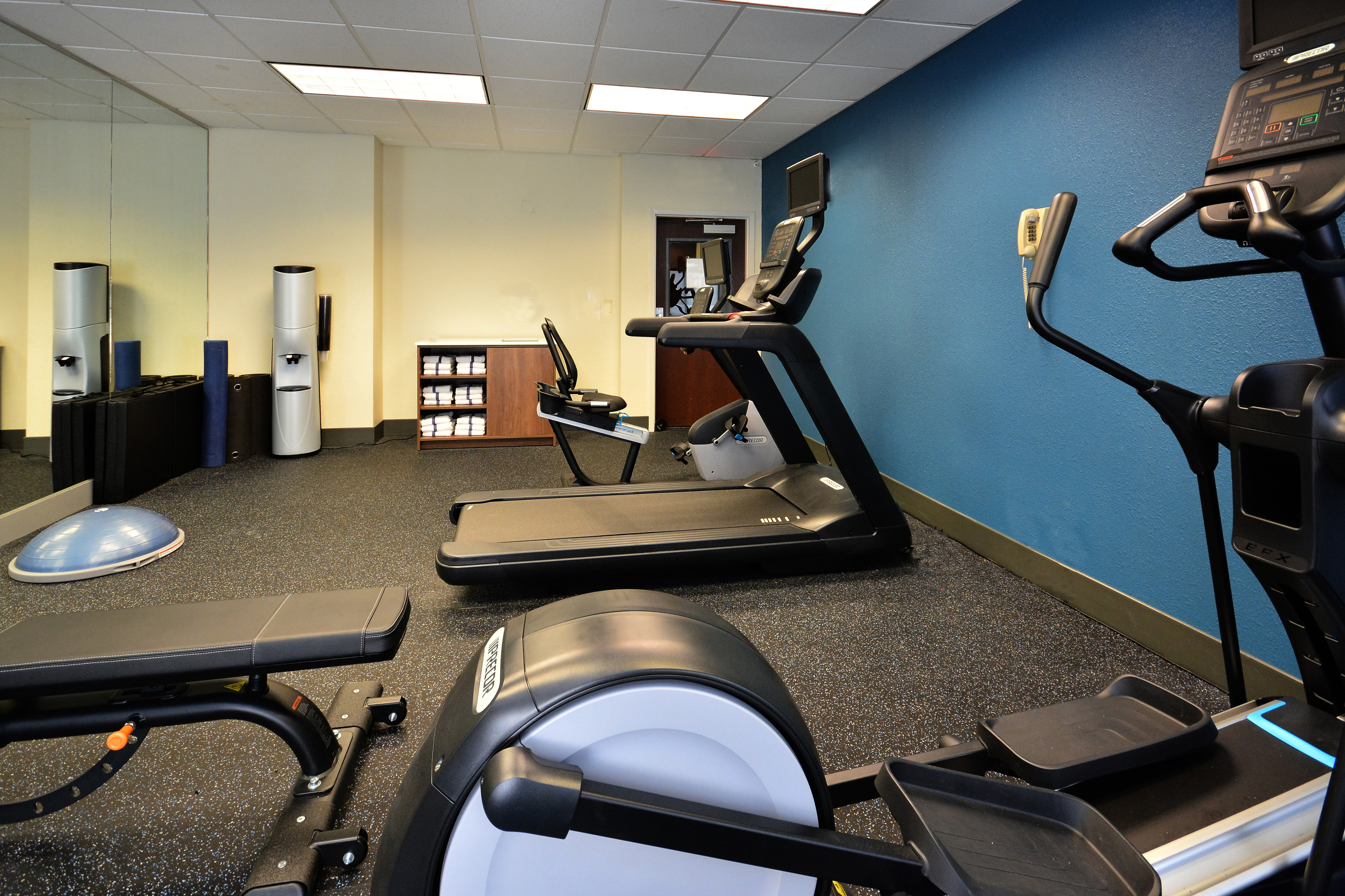 Holiday Inn Express Richmond I-64 Short Pump Area 29/51