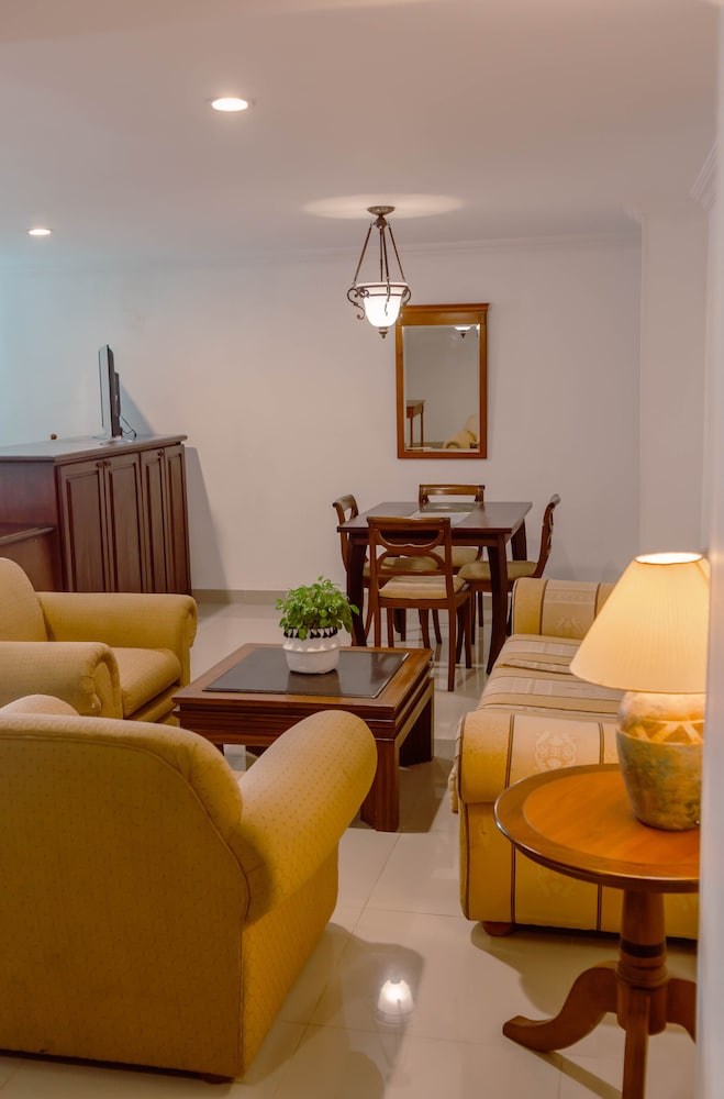 Hotel Faranda Express Puerta Del Sol Barranquilla, A Member of Radisson Individuals 30/50