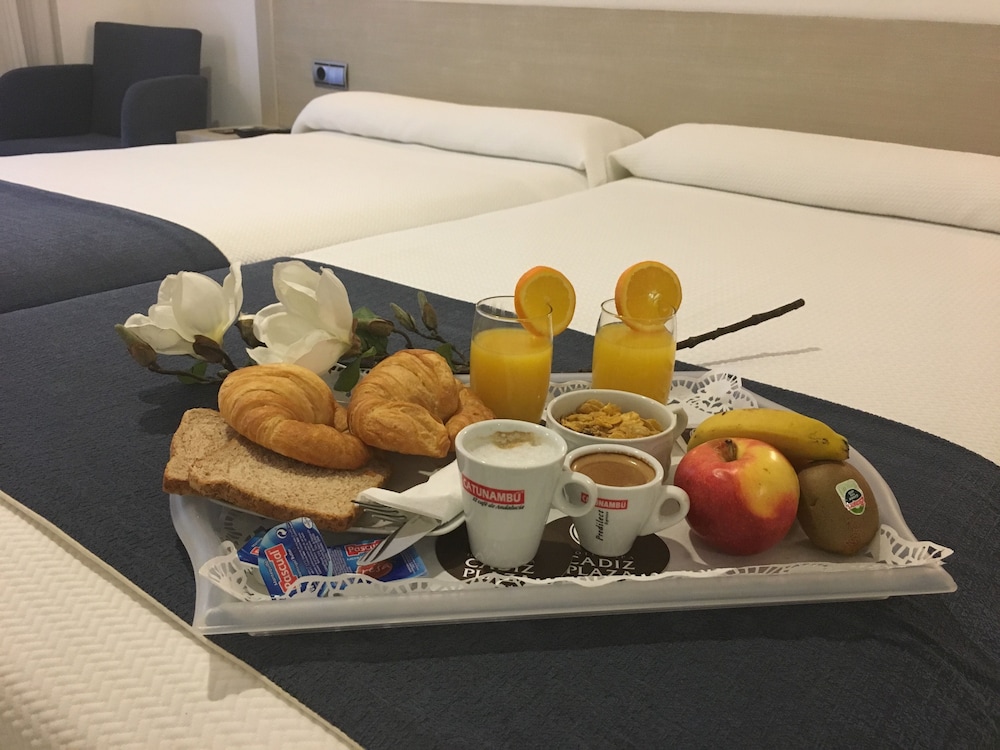 Hotel Spa Cadiz Plaza 60/70