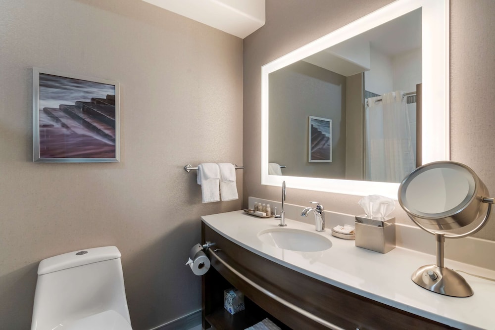 Best Western Premier Liberty Inn & Suites 24/48