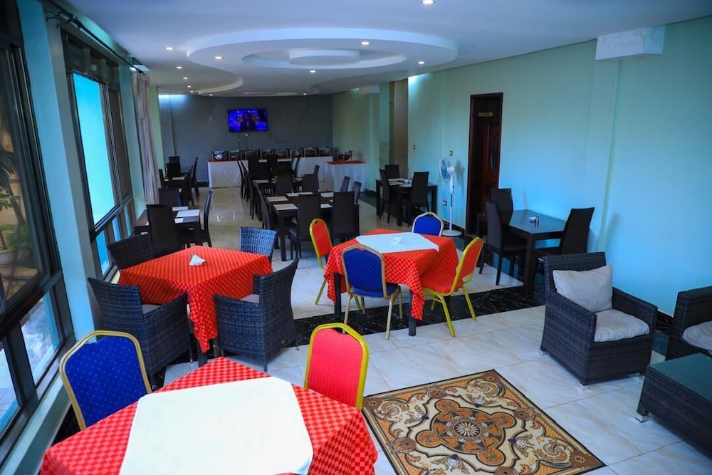 Interservice Hotel 32/44
