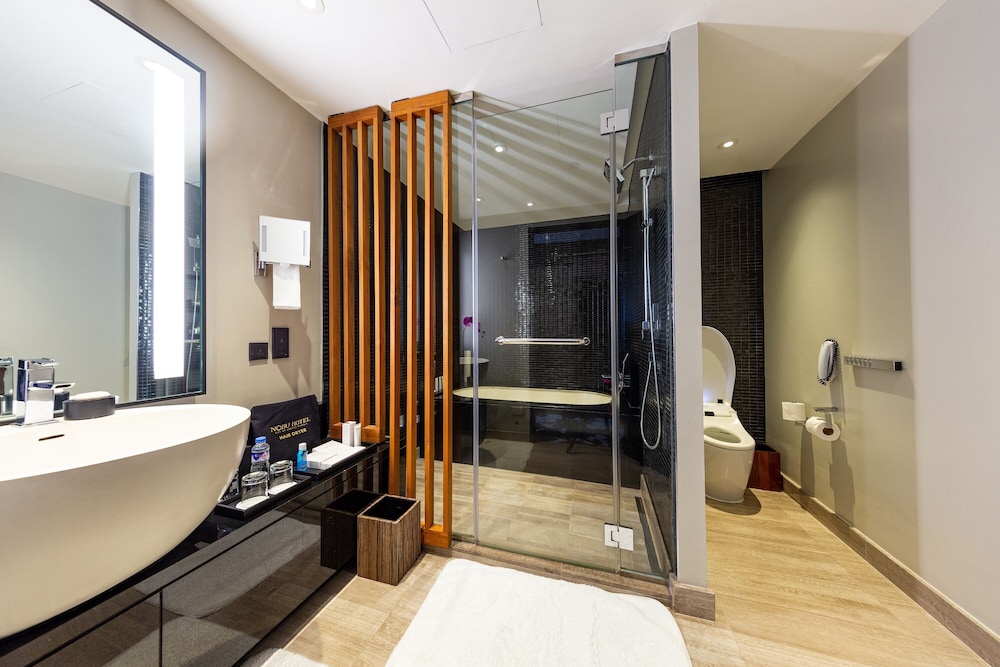 City of Dreams Nobu Hotel Manila 50/50