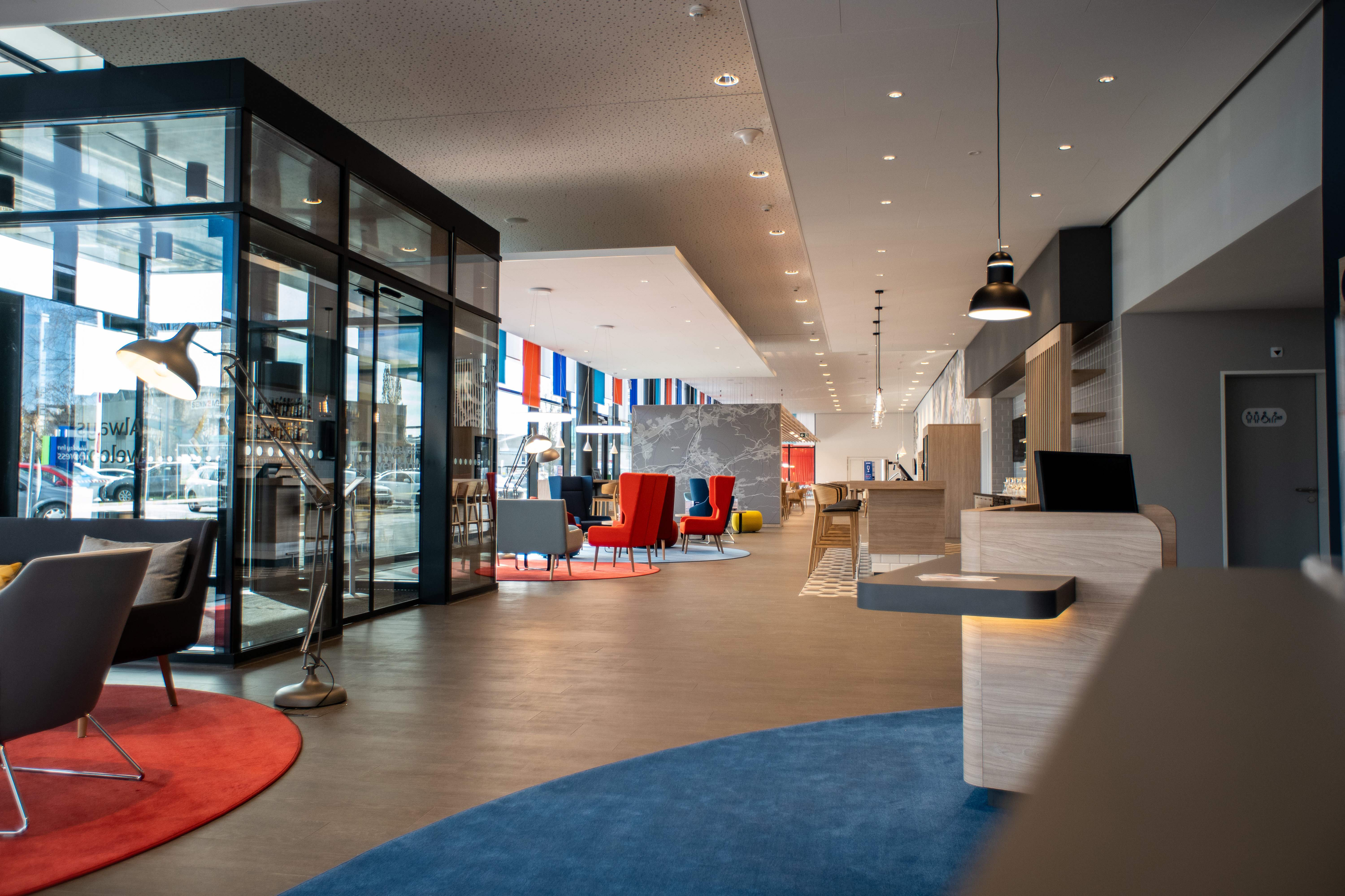 Holiday Inn Express Aarburg - Oftringen 74/80