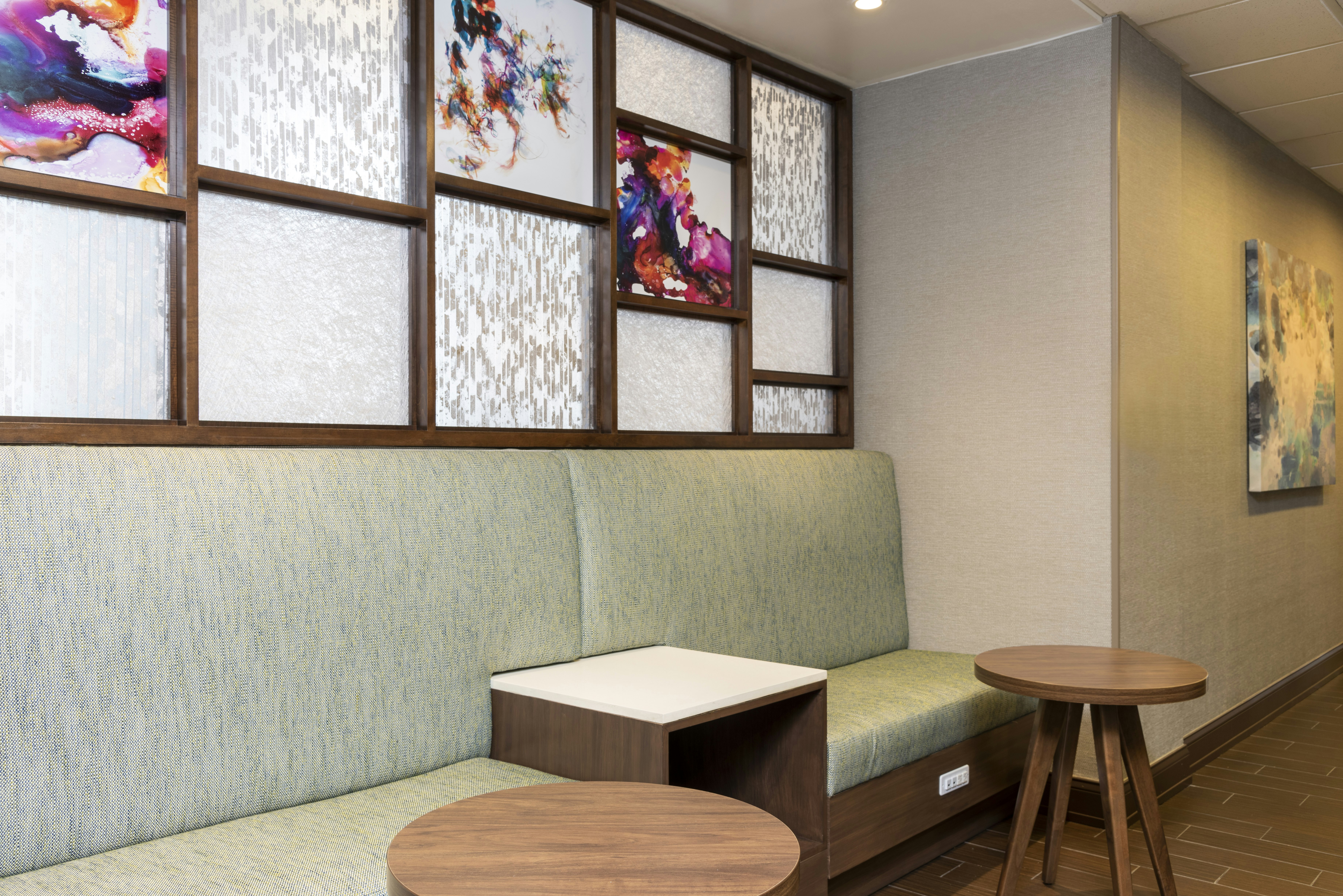 Hampton Inn And Suites Fort Myers Colonial Blvd 27/42