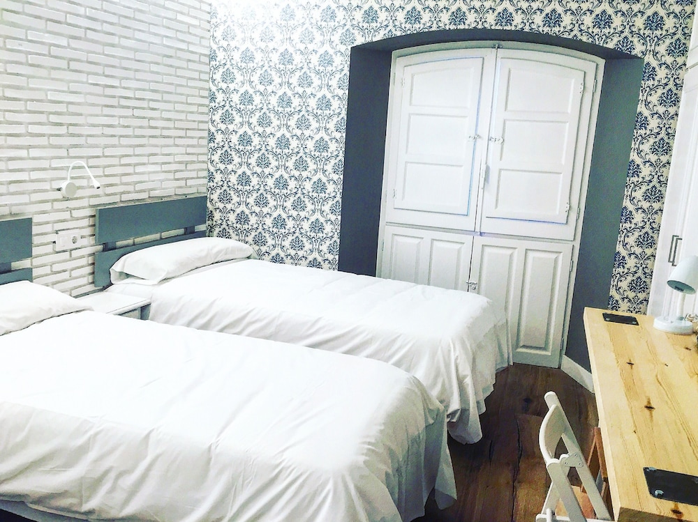 Hostal Le Vintage 10/23