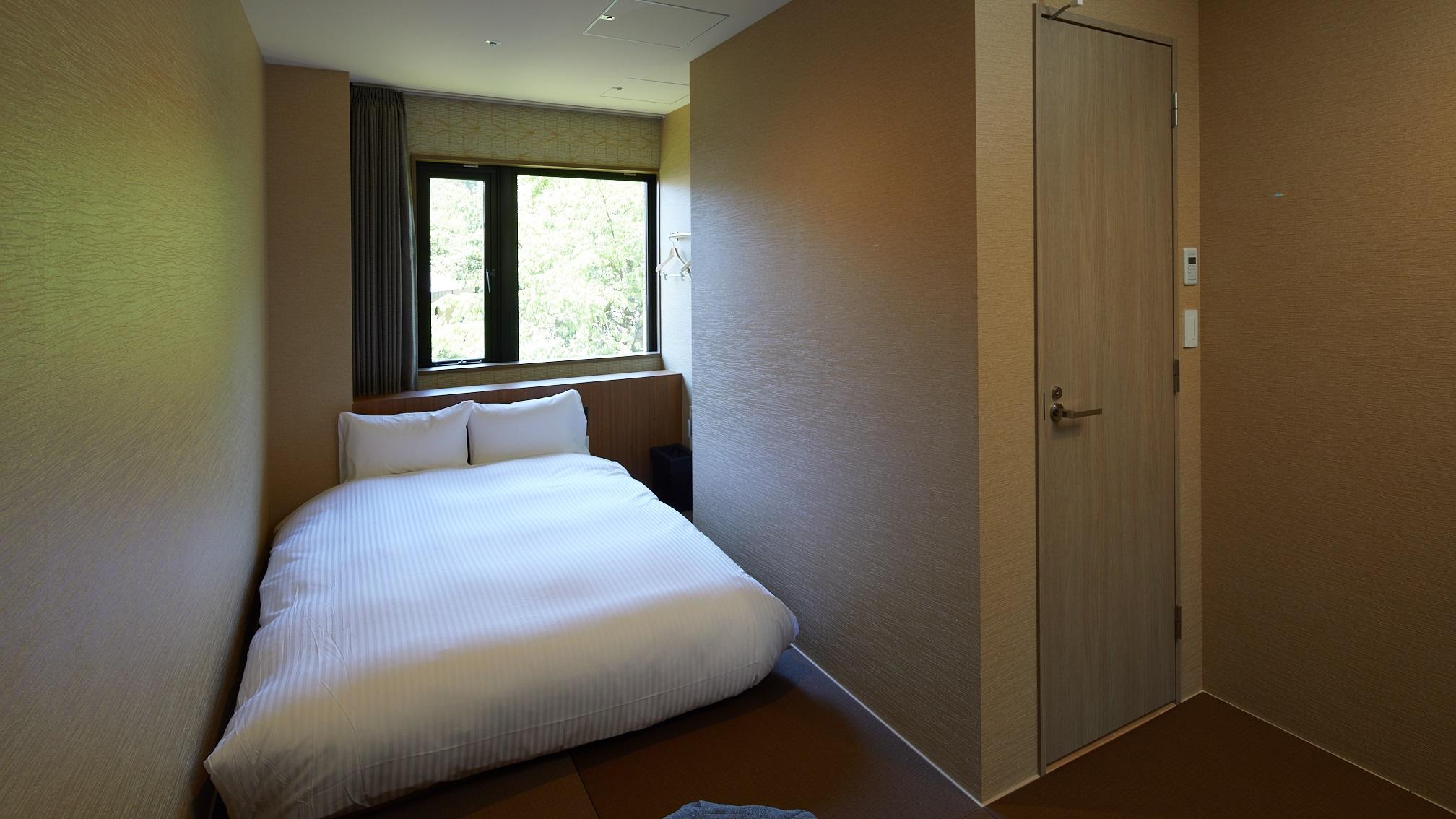 Semi Room, Semi Double Bed, Mountain View, Small