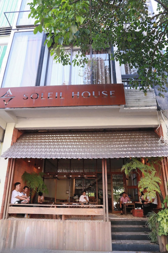 Soleil House 2/60