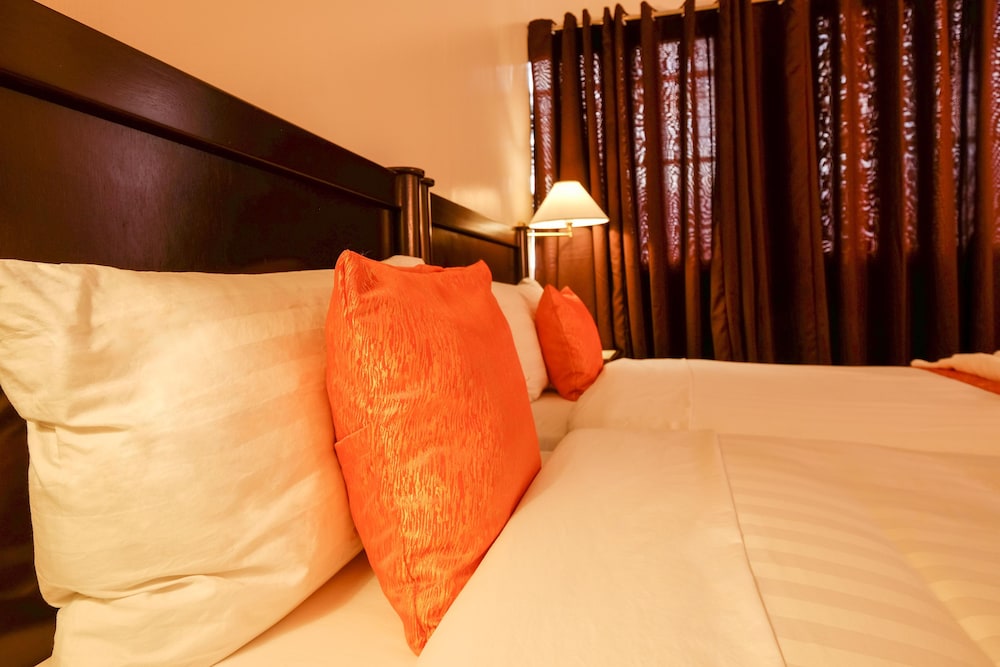 Harbor Town Hotel 25/50