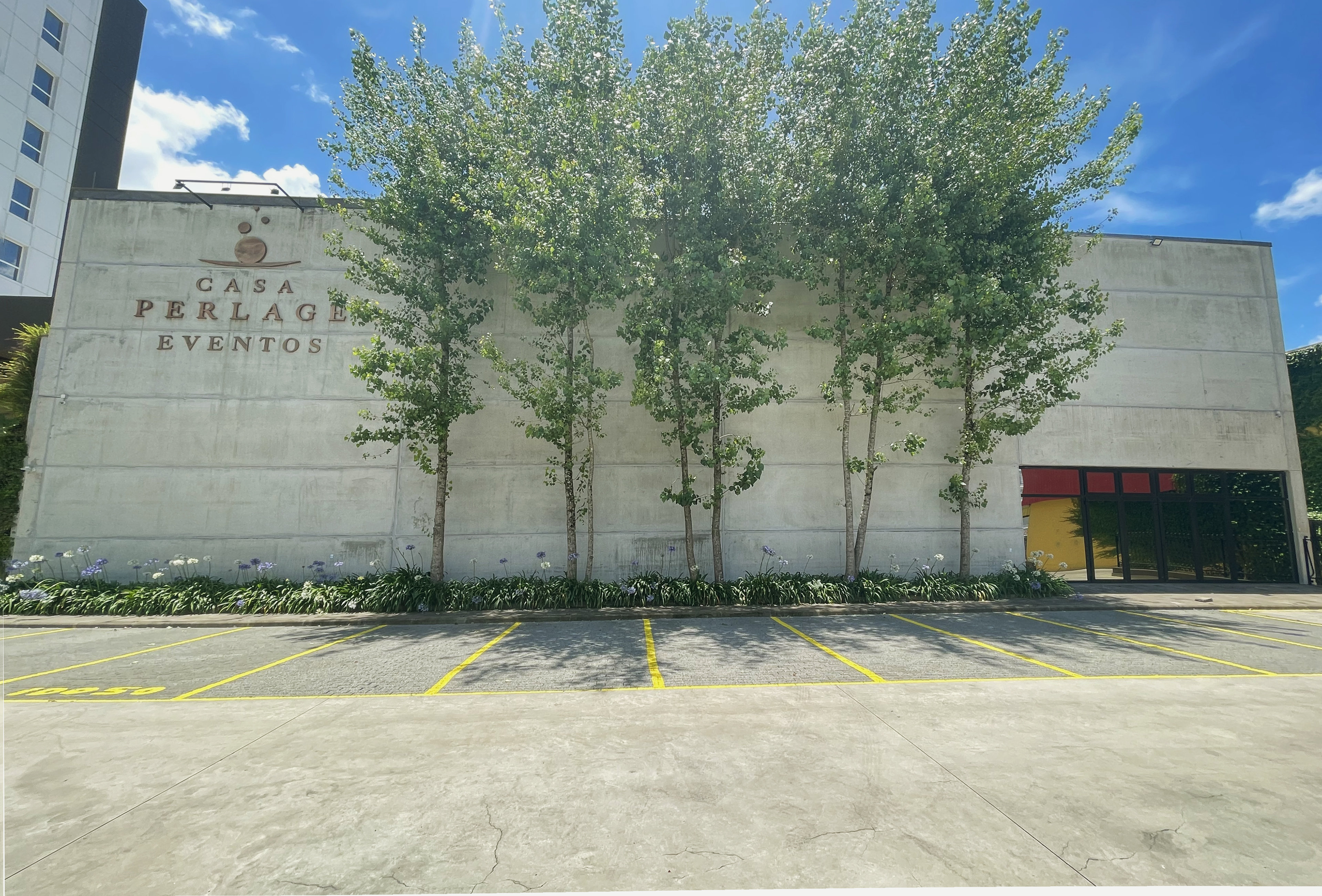 Holiday Inn Express Farroupilha 62/63