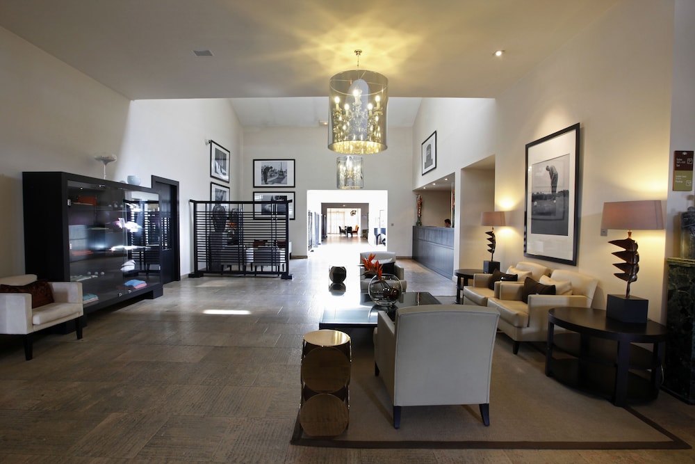 Le Royal Mougins Golf Resort 34/46