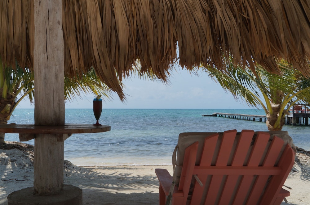 St. George's Caye Resort 38/51