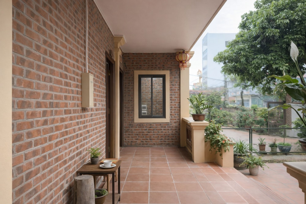 The Stork House - Serene Garden Retreat 30/50