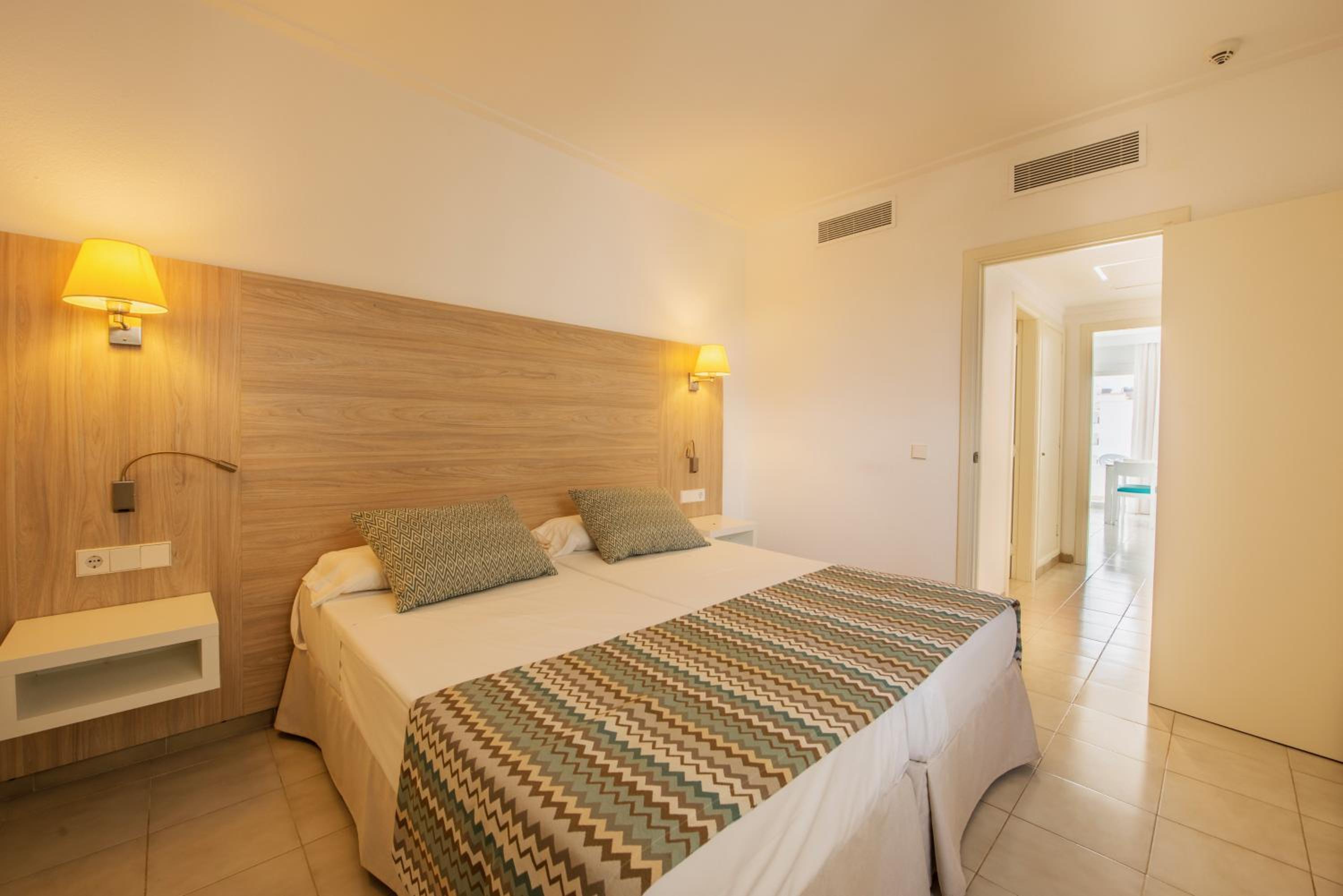 Hotel La Santa Maria 6/28