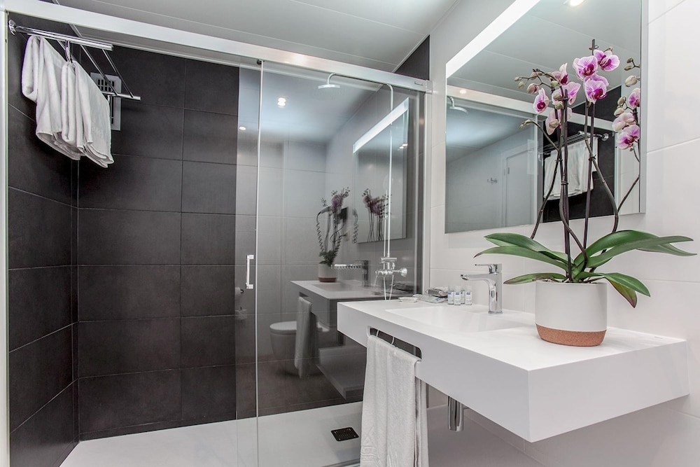 Aparthotel Atenea Barcelona 78/78