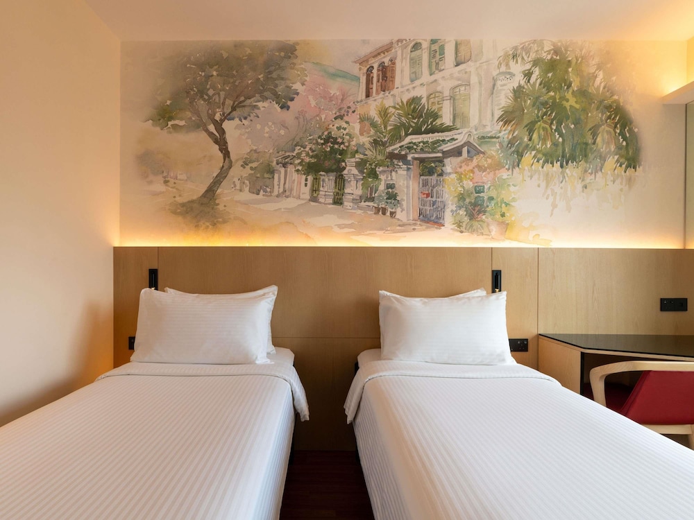 Superior, Twin Beds, Ibis Singapore on Bencoolen 4/6