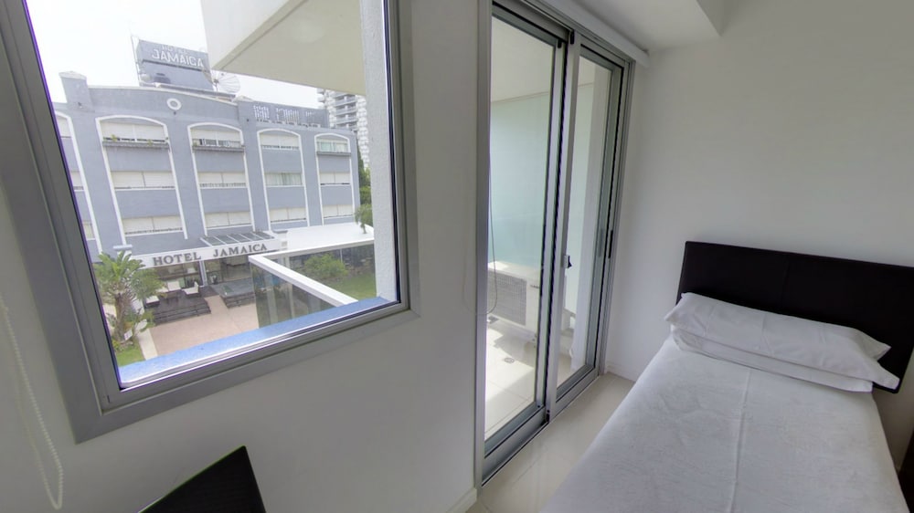 Arenas del Mar Apartments 24/65
