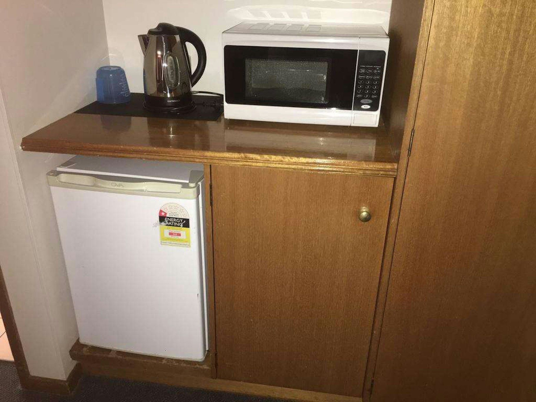 AALANA MOTOR INN 2/15