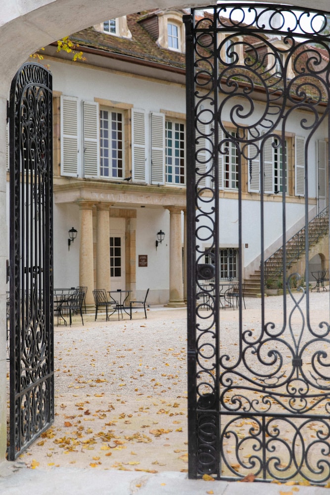 Chateau Hotel Andre Ziltener 50/55