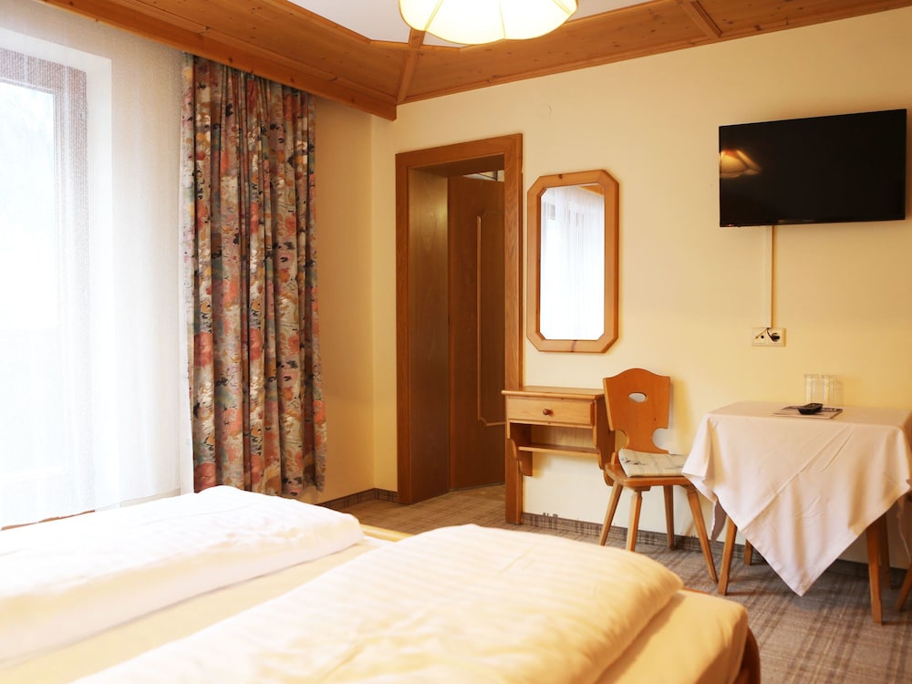 Madseiterhof Hotel 4/47