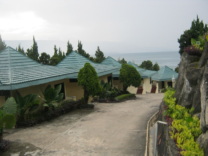 Danau Toba International Cottage Parapat 1/11
